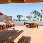 Stunning Terrace With Ocean View 公寓 *